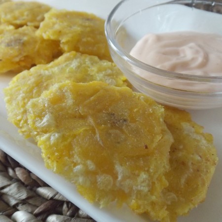 Tostones with mayo-ketchup