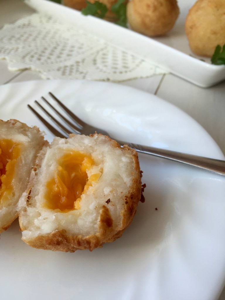 cassava-stuffed-with-cheese